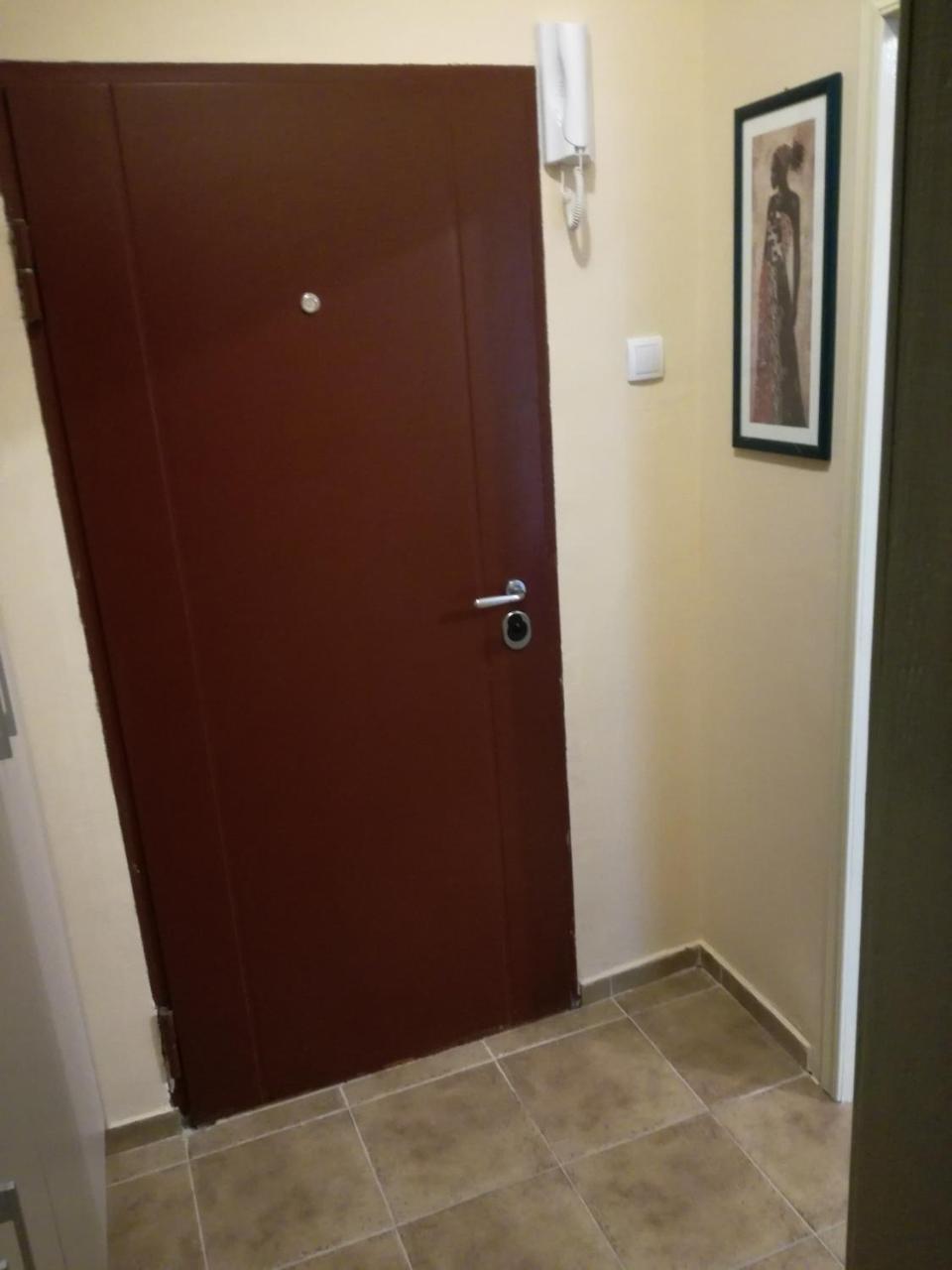 Ferienwohnung By The Park Free Parking Belgrad Exterior foto