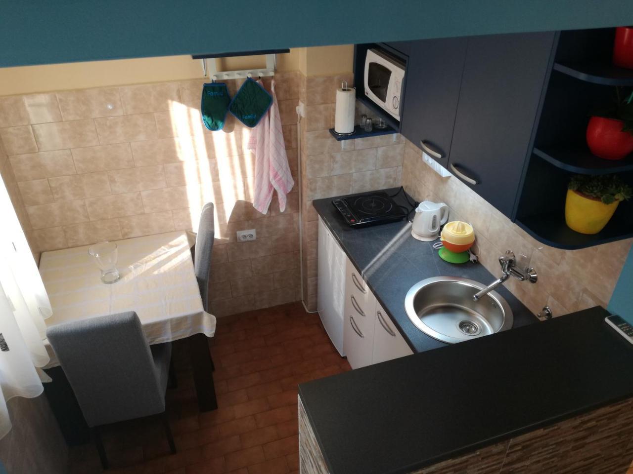 Ferienwohnung By The Park Free Parking Belgrad Exterior foto