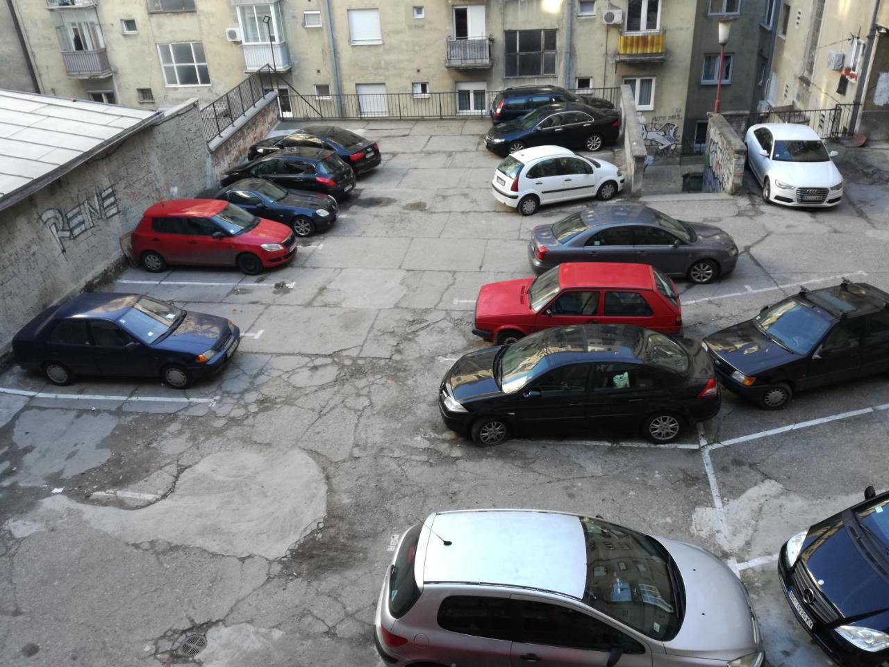 Ferienwohnung By The Park Free Parking Belgrad Exterior foto